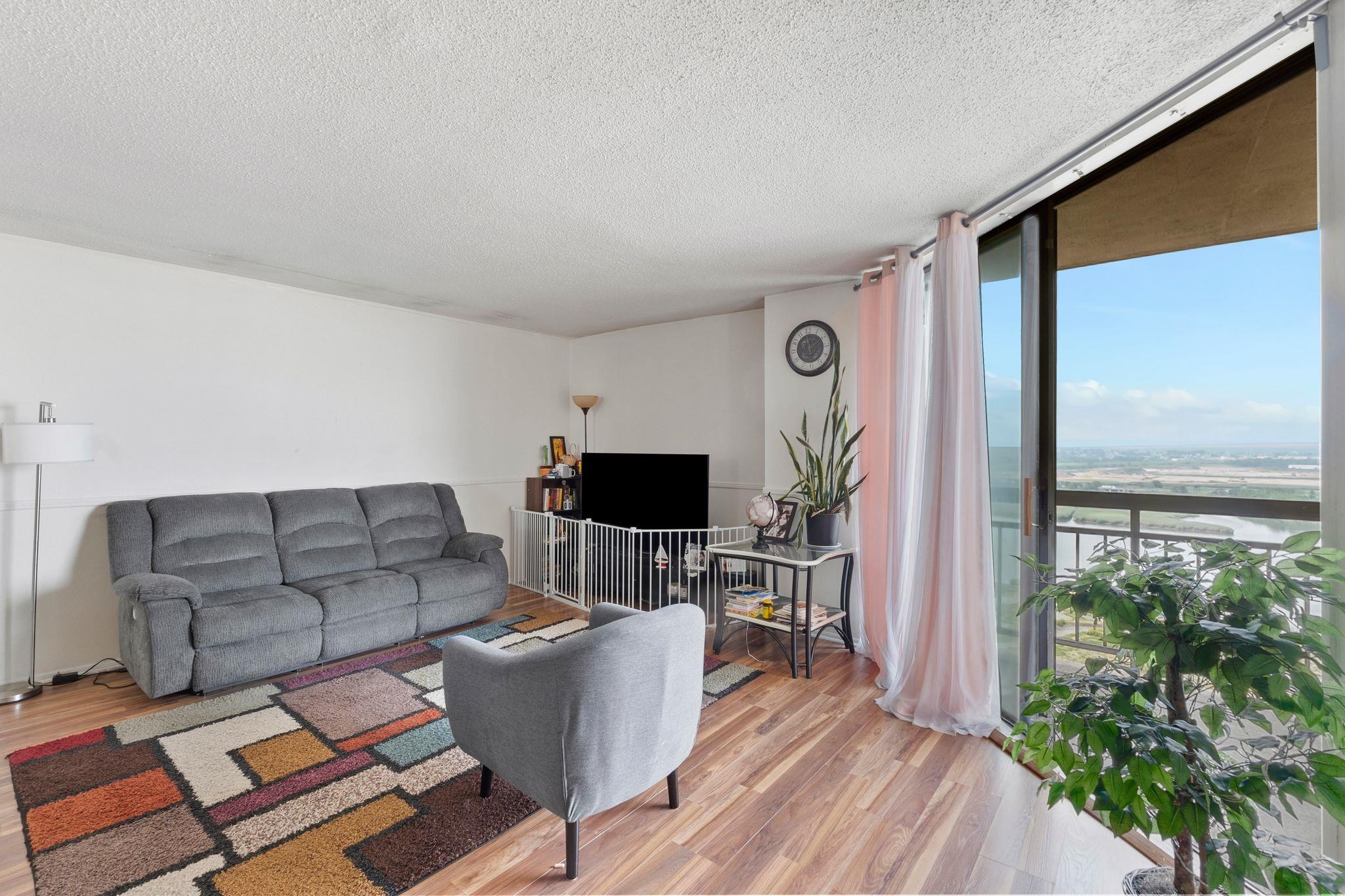 2038 HARMON COVE TOWER