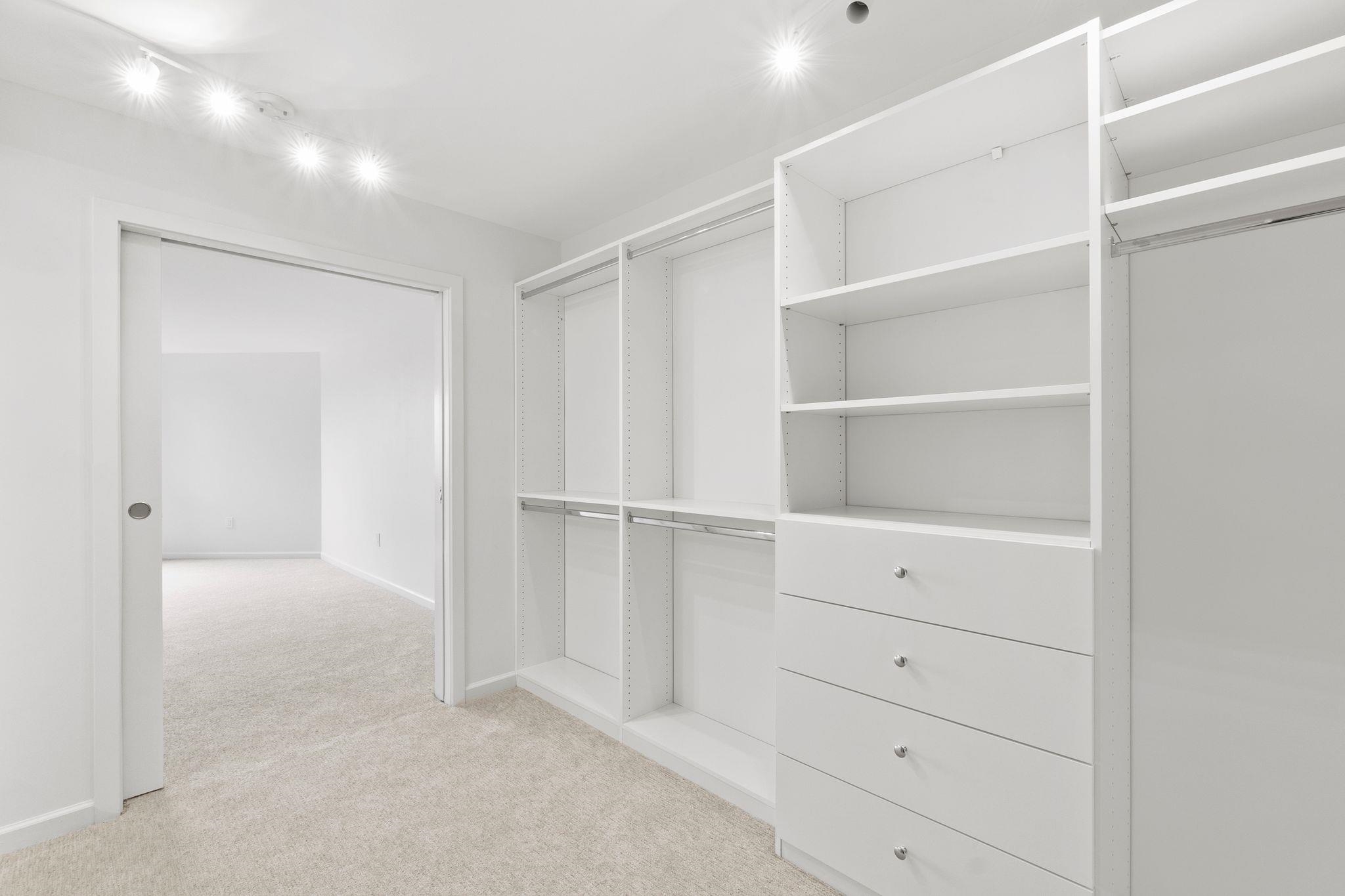308 HARMON COVE TOWER Unit: 308