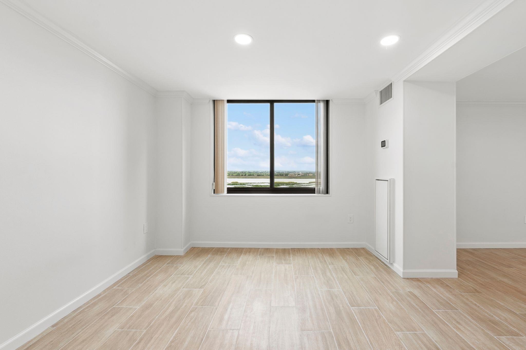 308 HARMON COVE TOWER Unit: 308