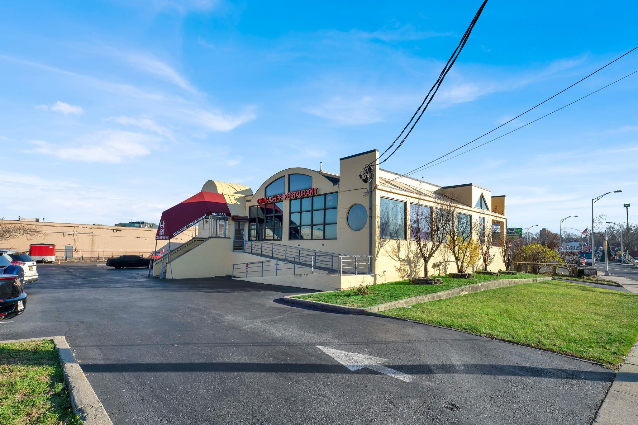 1322 PATERSON PLANK RD