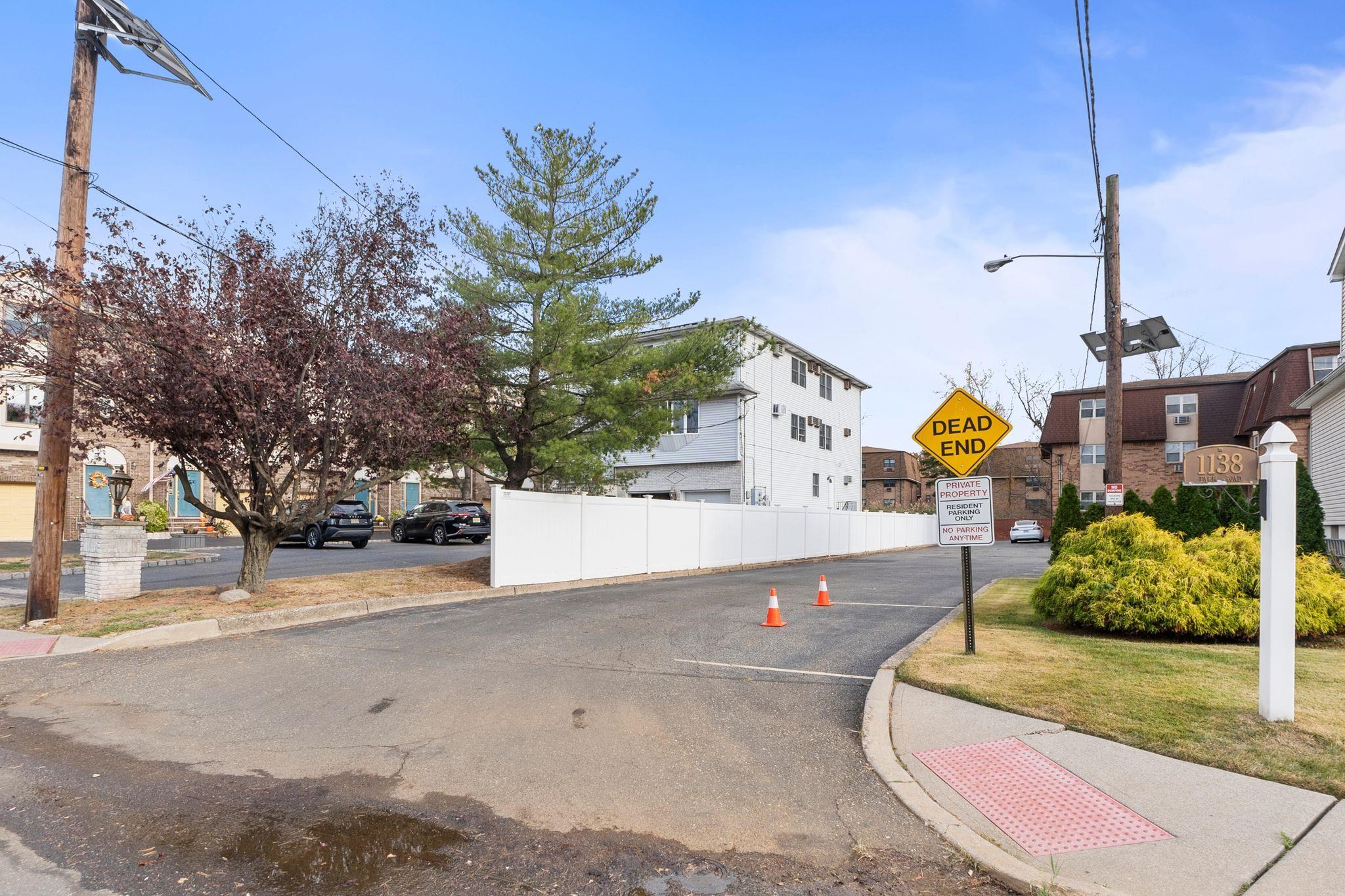 1138 FARM RD