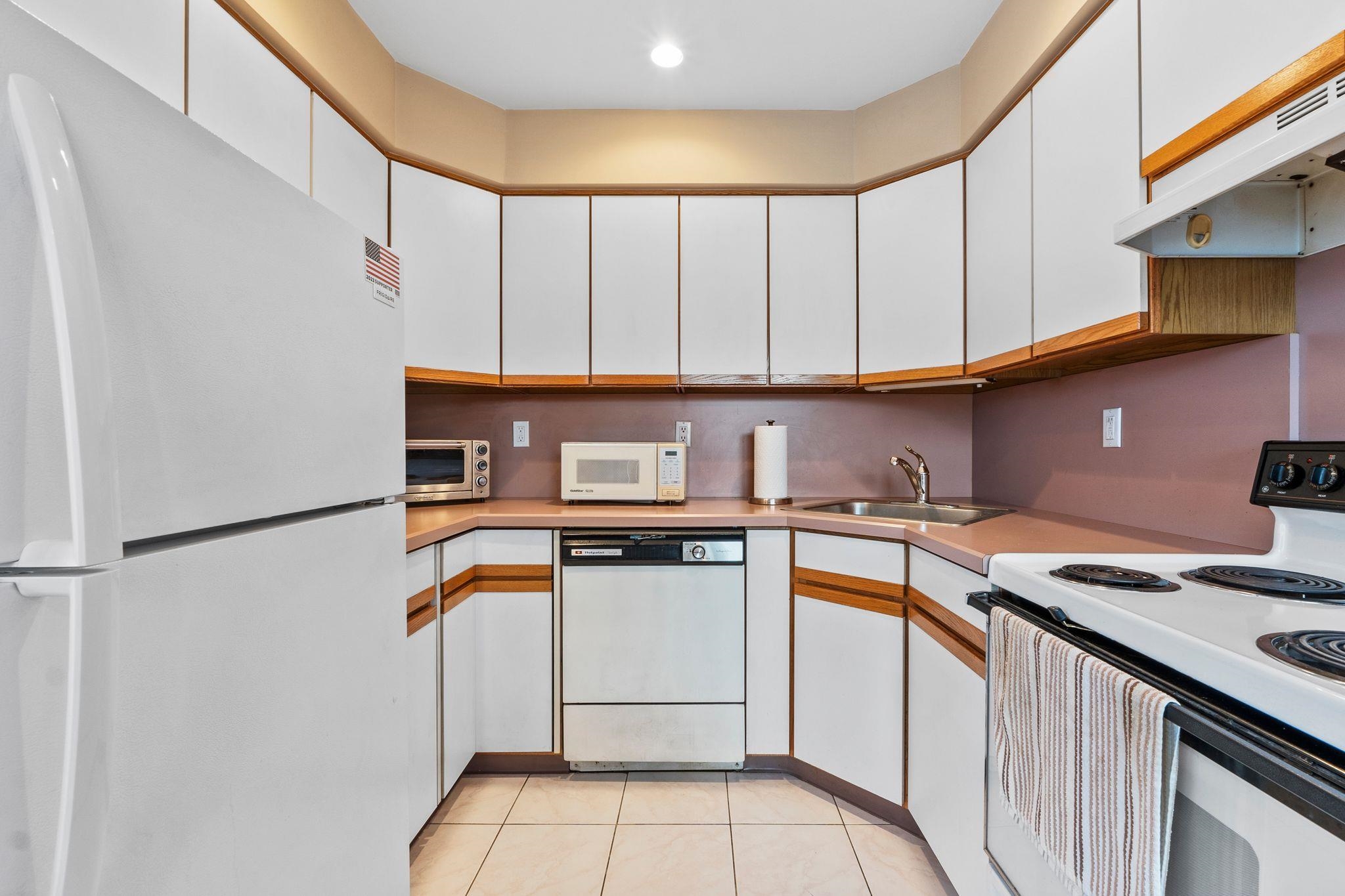 1138 FARM RD