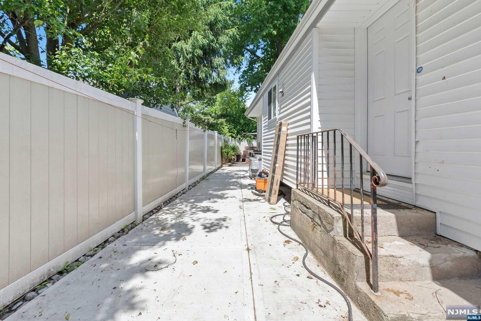 616 South Prospect Avenue