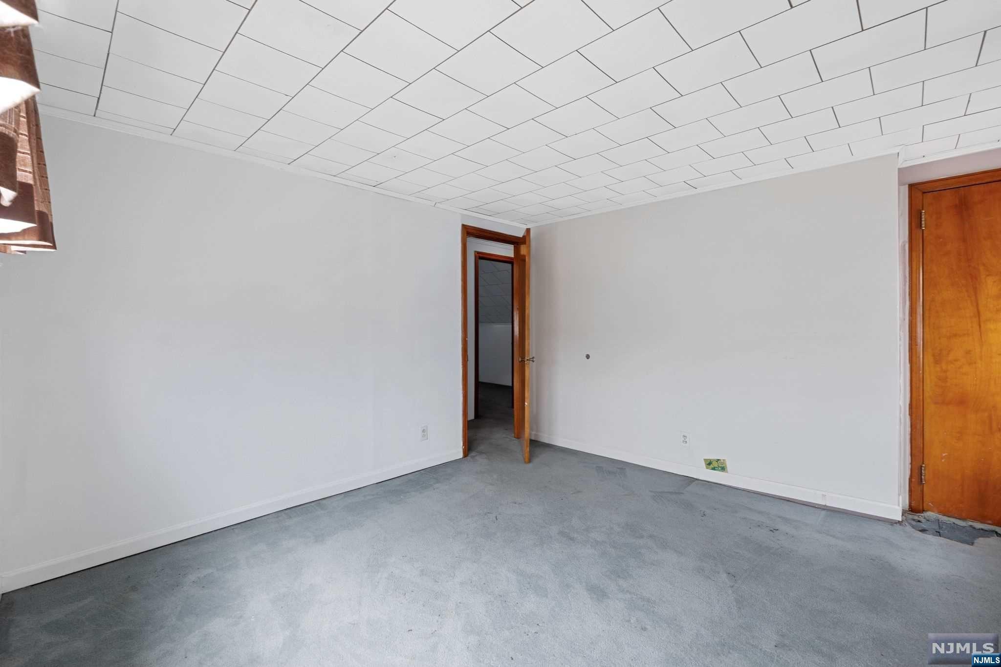 136 Melrose Avenue