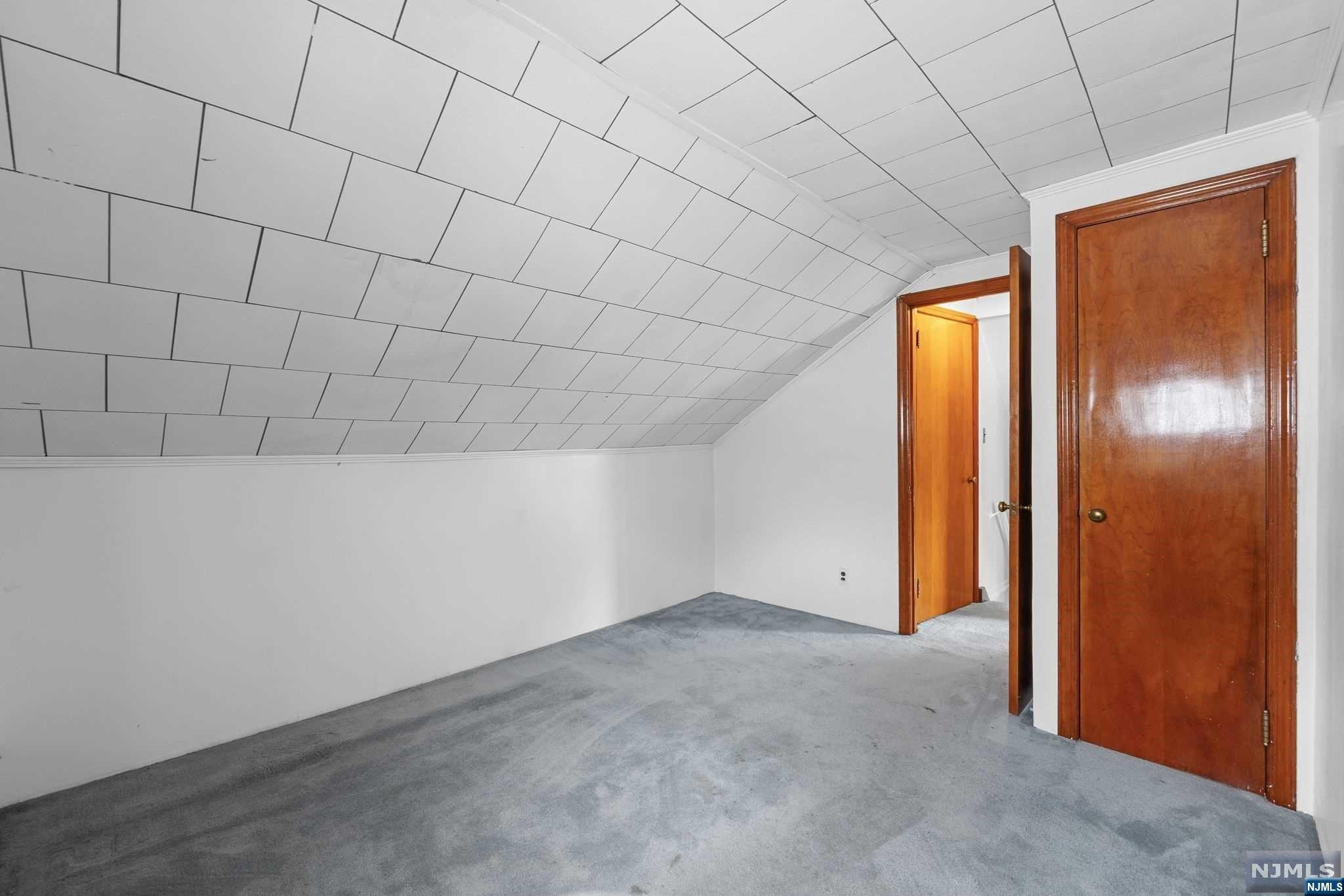 136 Melrose Avenue