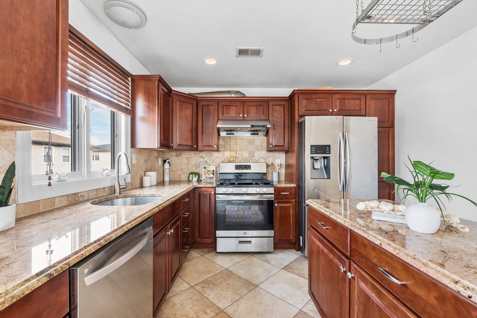 769A 9TH ST