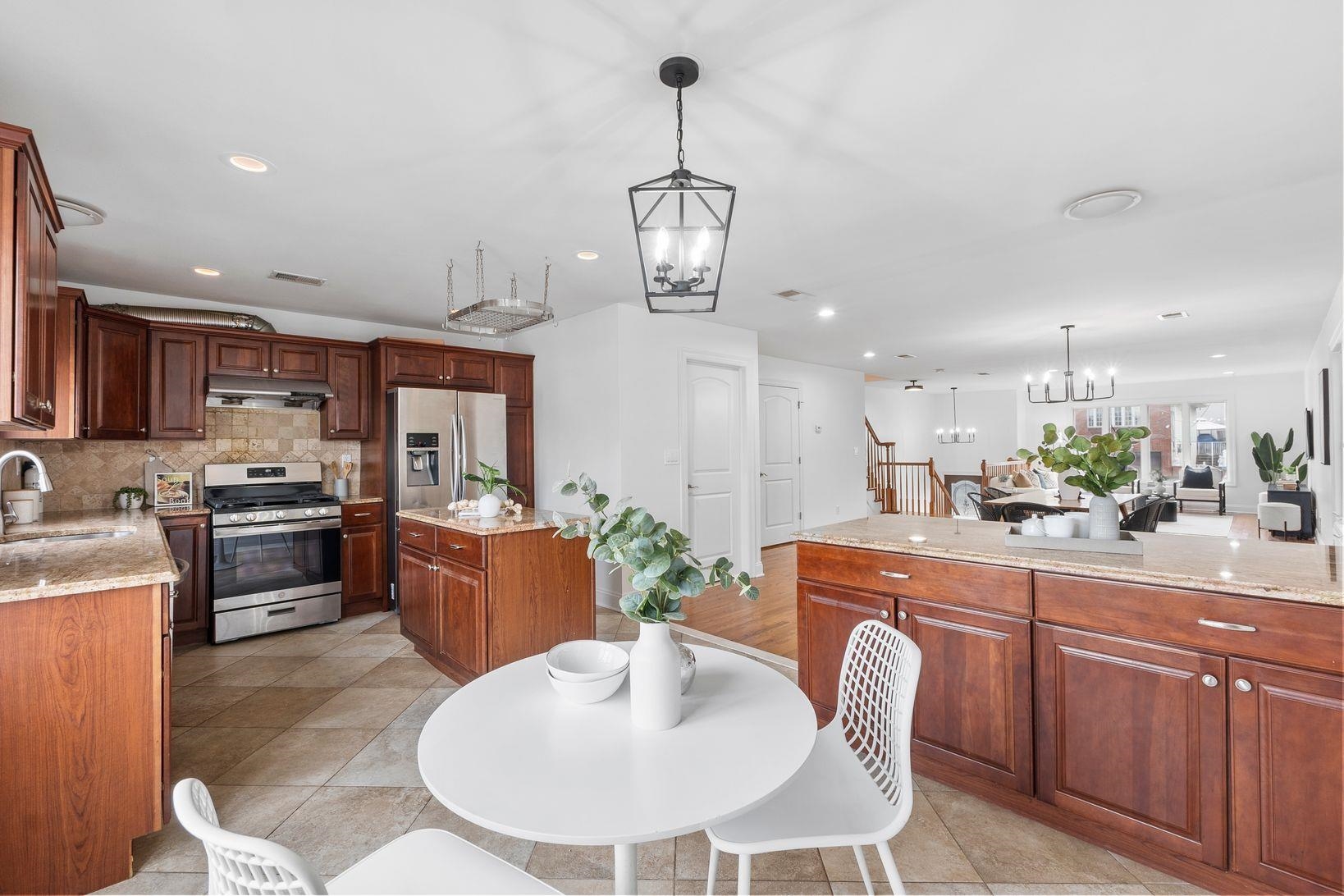 769A 9TH ST