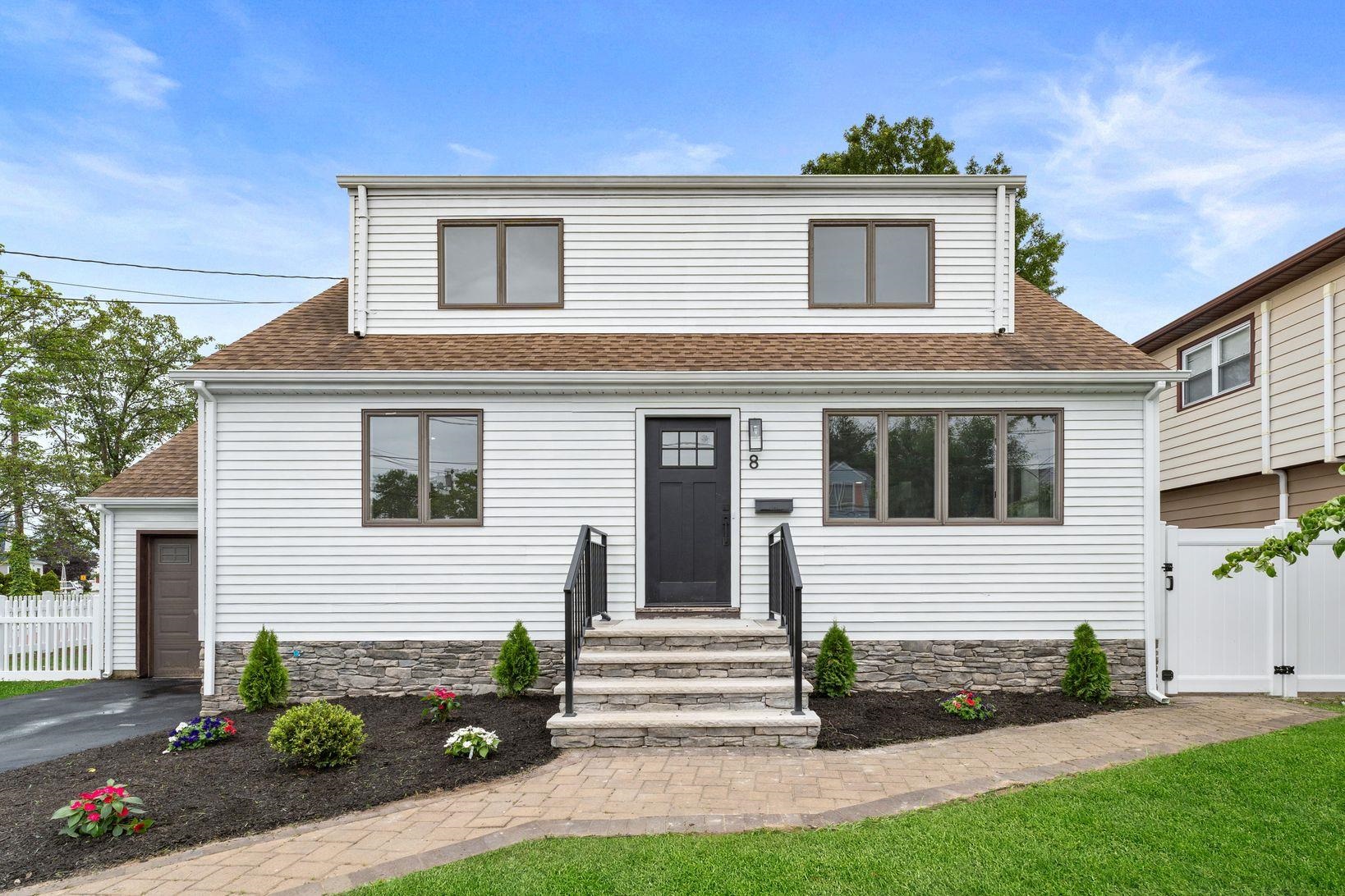 8 MARIANNE TERRACE
