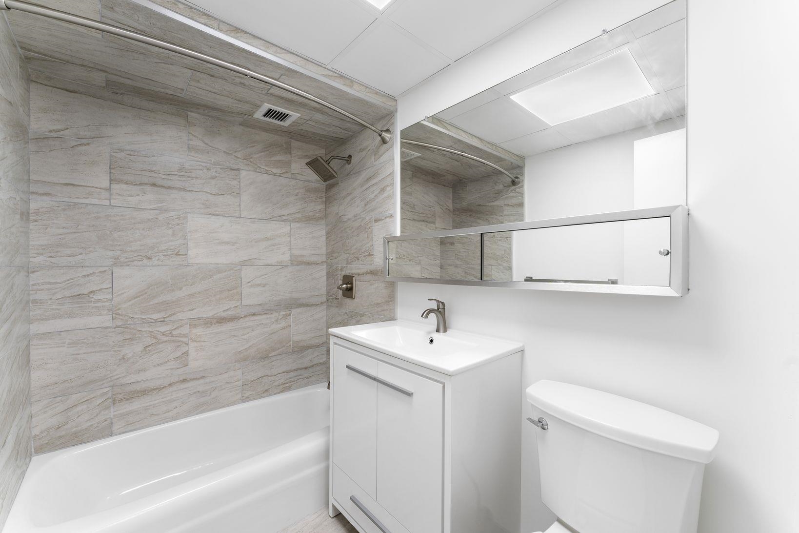 1111 RIVER RD Unit: F25