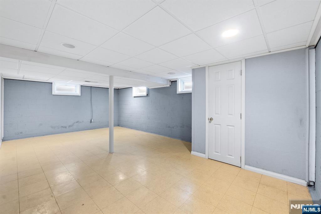 675 8th Street