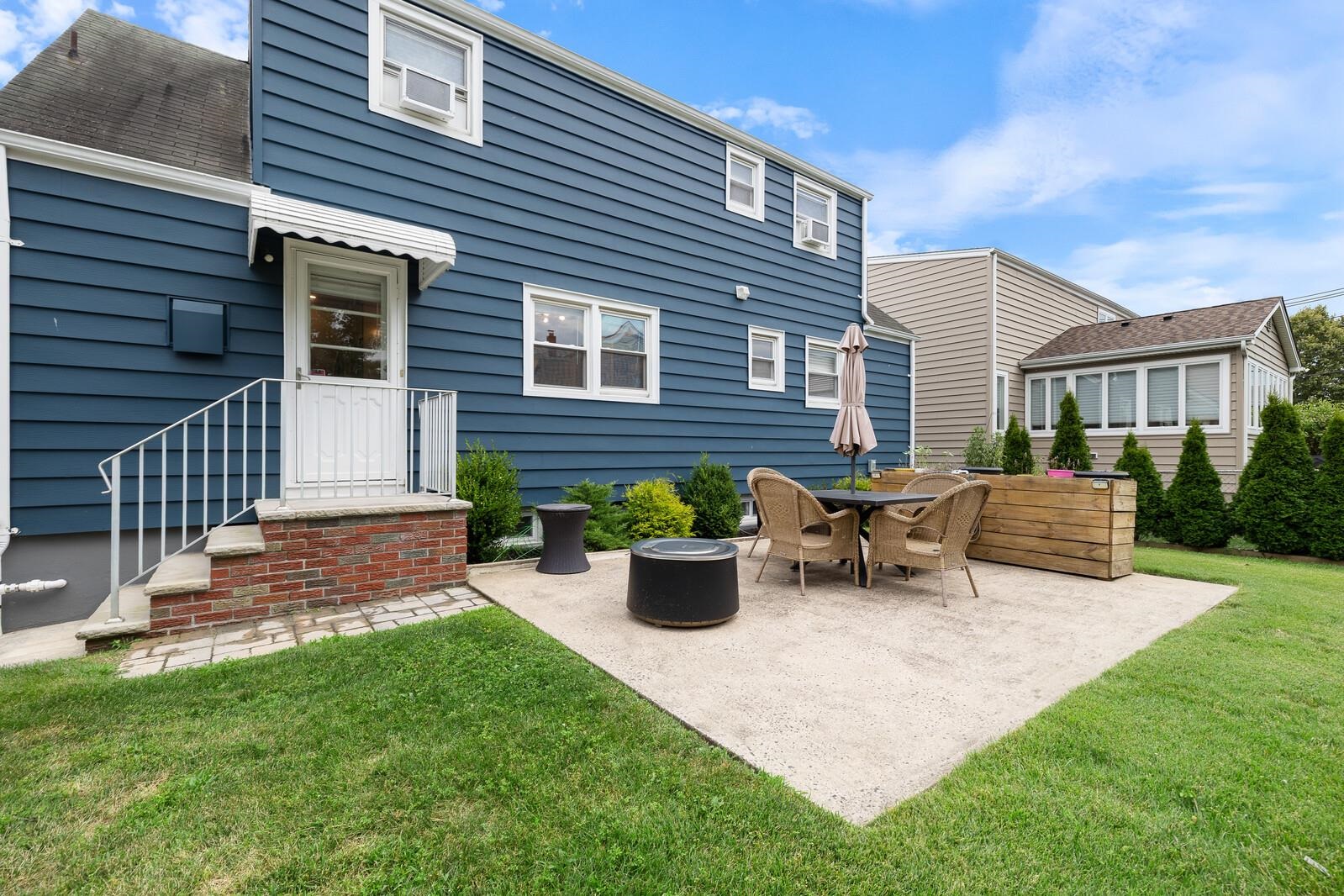 47 BLONDEL DR