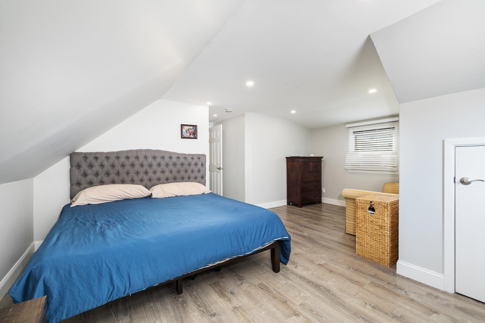 47 BLONDEL DR