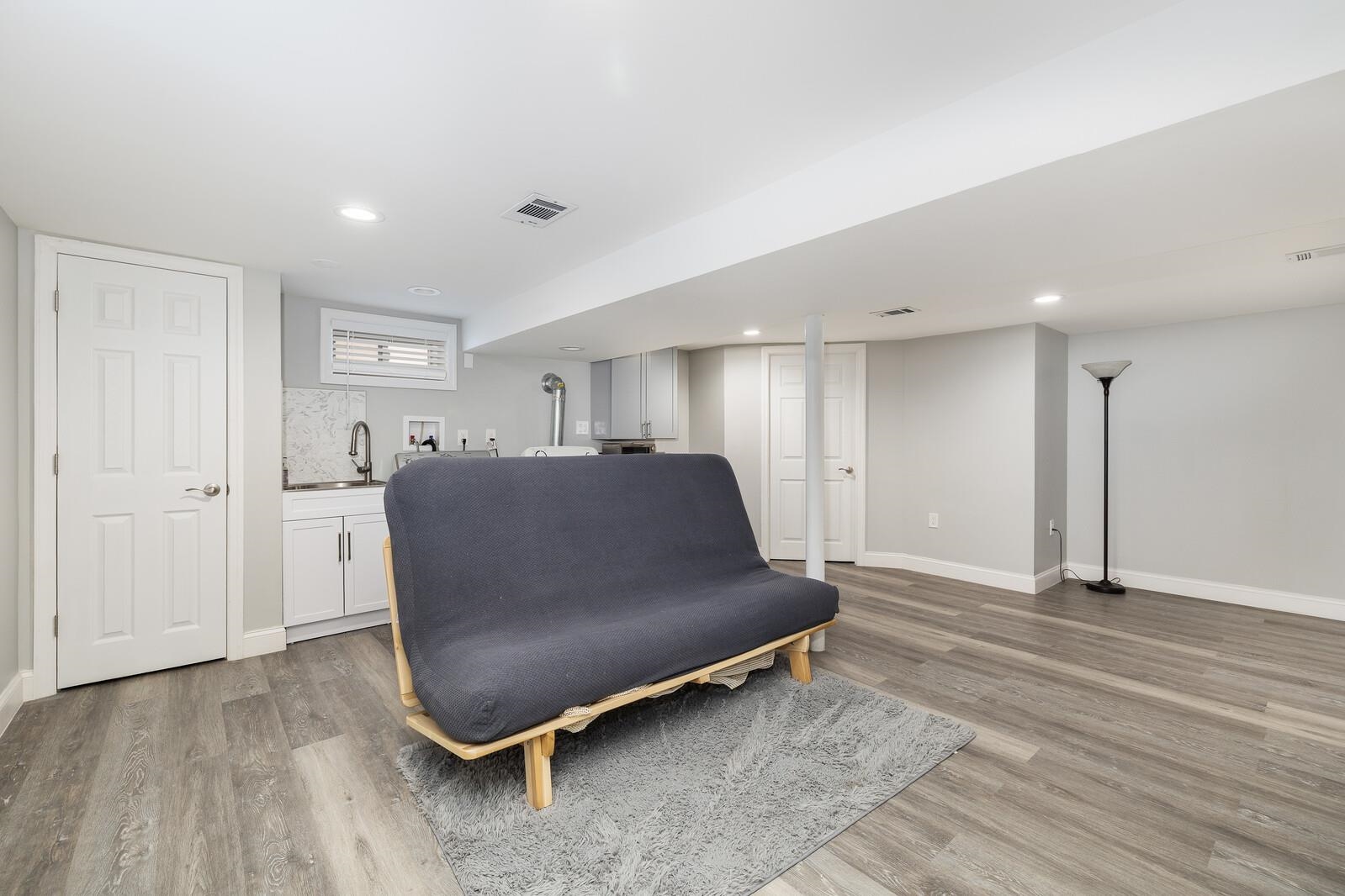 47 BLONDEL DR