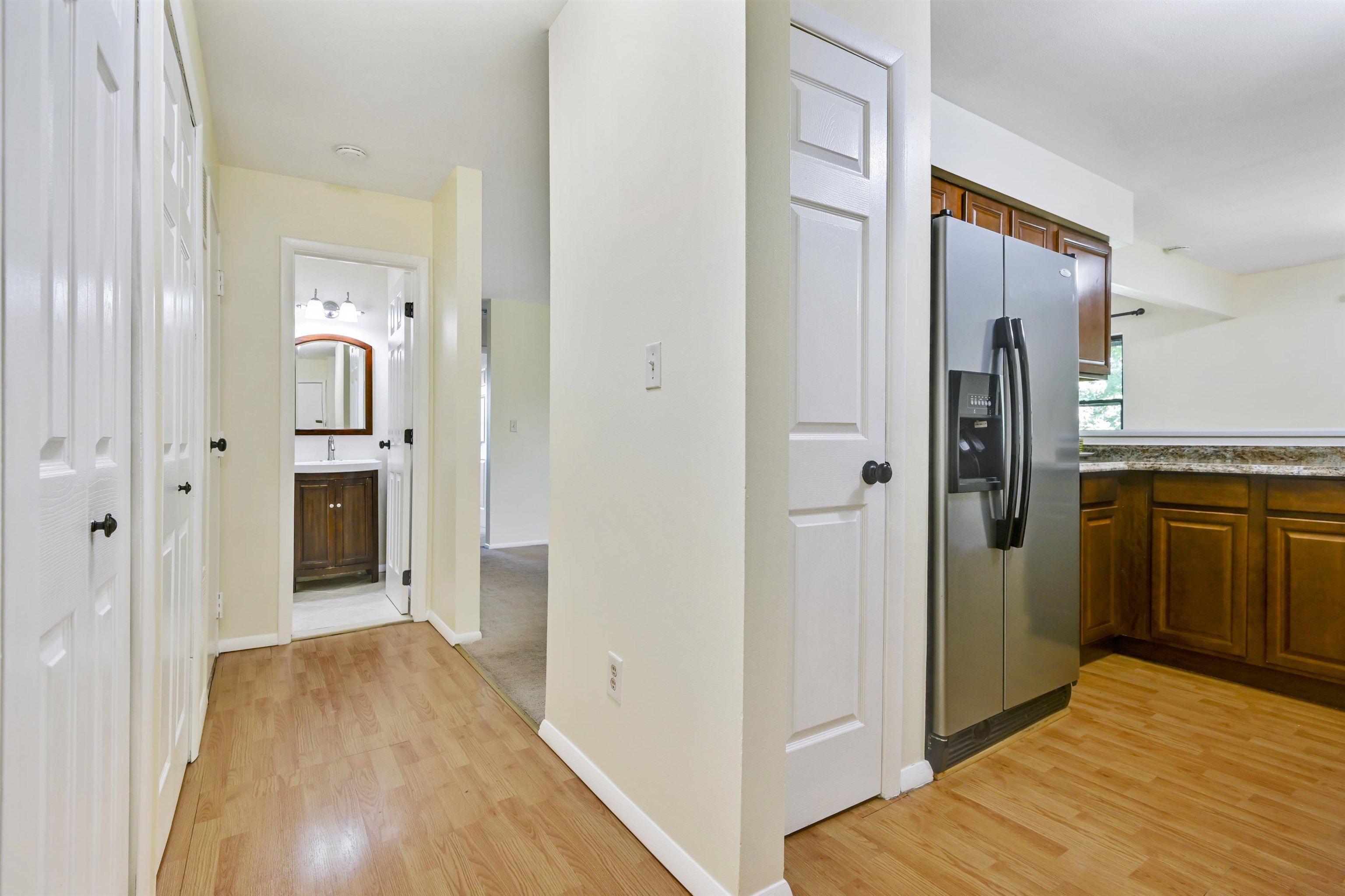 380 FRONT ST Unit: 6