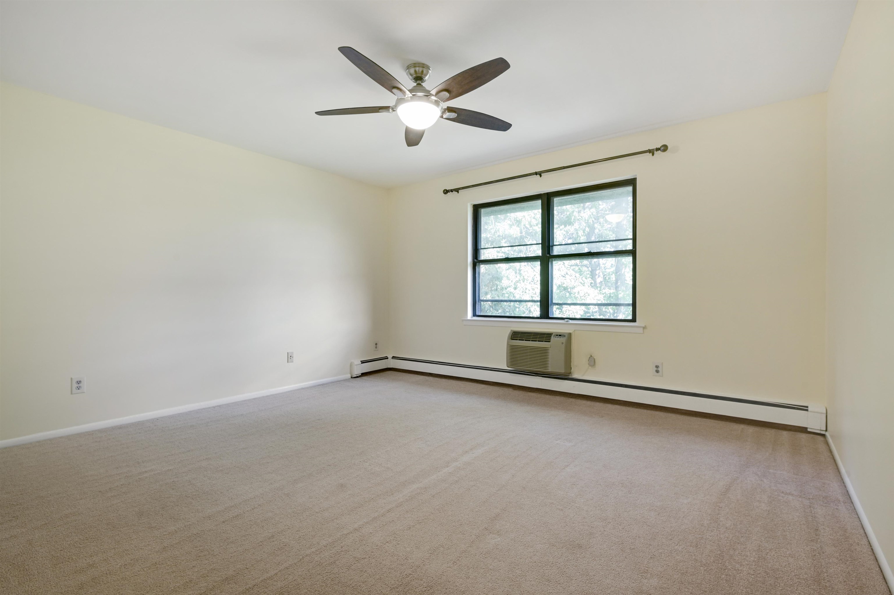 380 FRONT ST Unit: 6