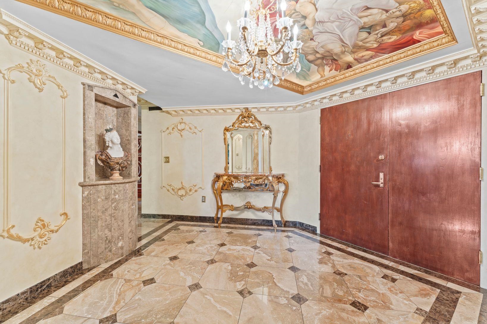 1512 PALISADE AVE Unit: 18J