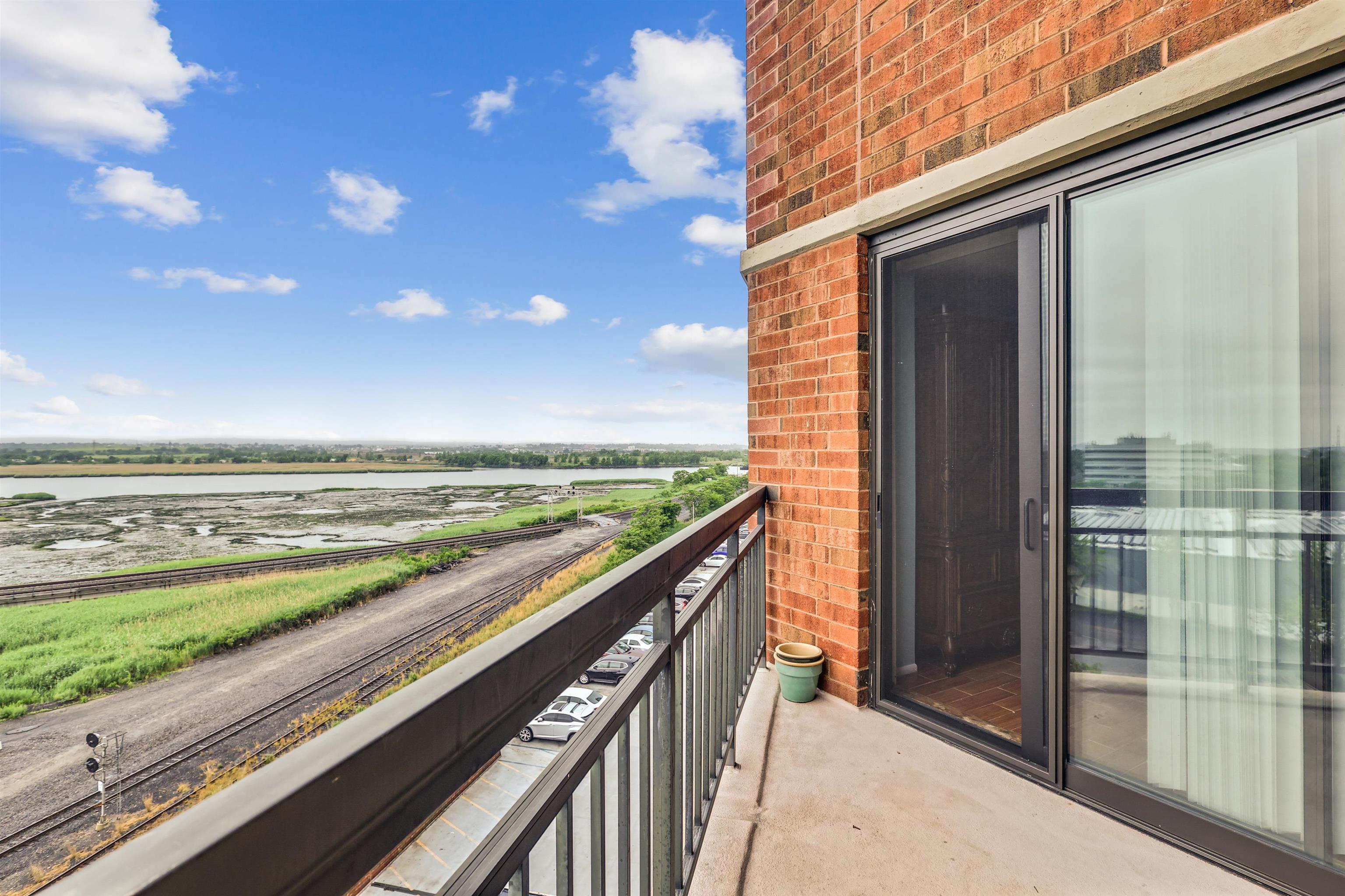 704 HARMON COVE TOWER