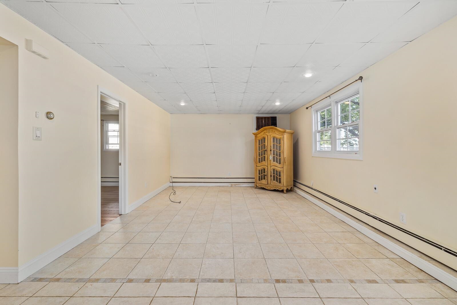 22 ACORN RD