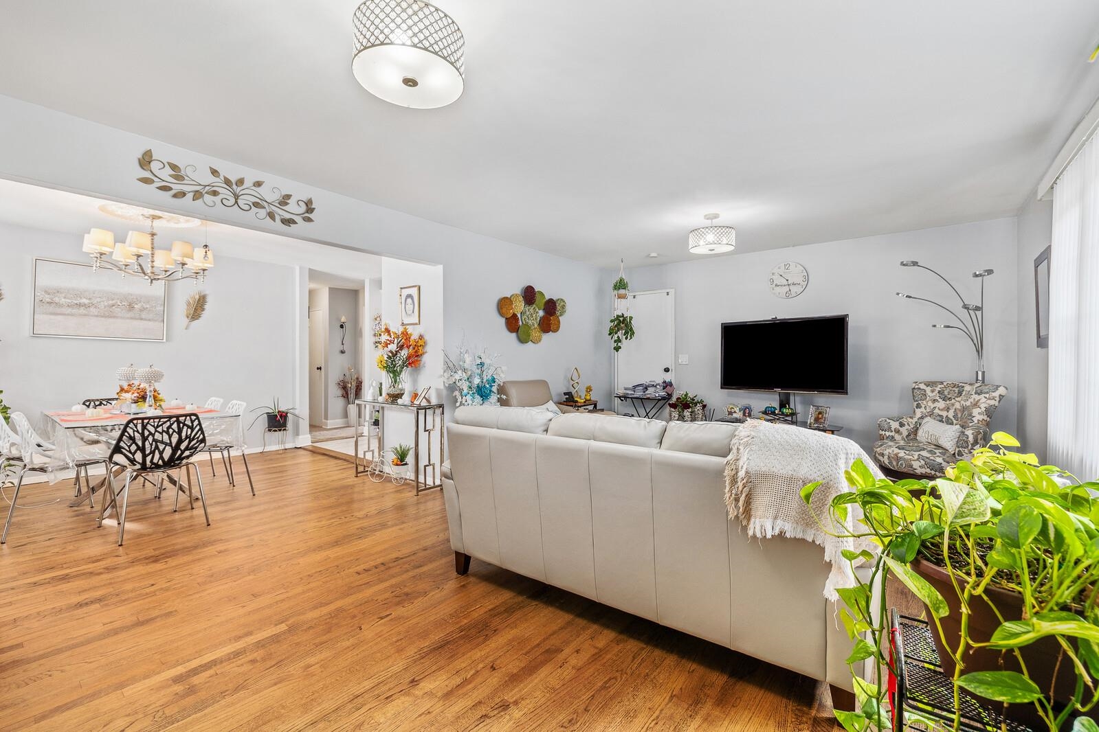 22 ACORN RD