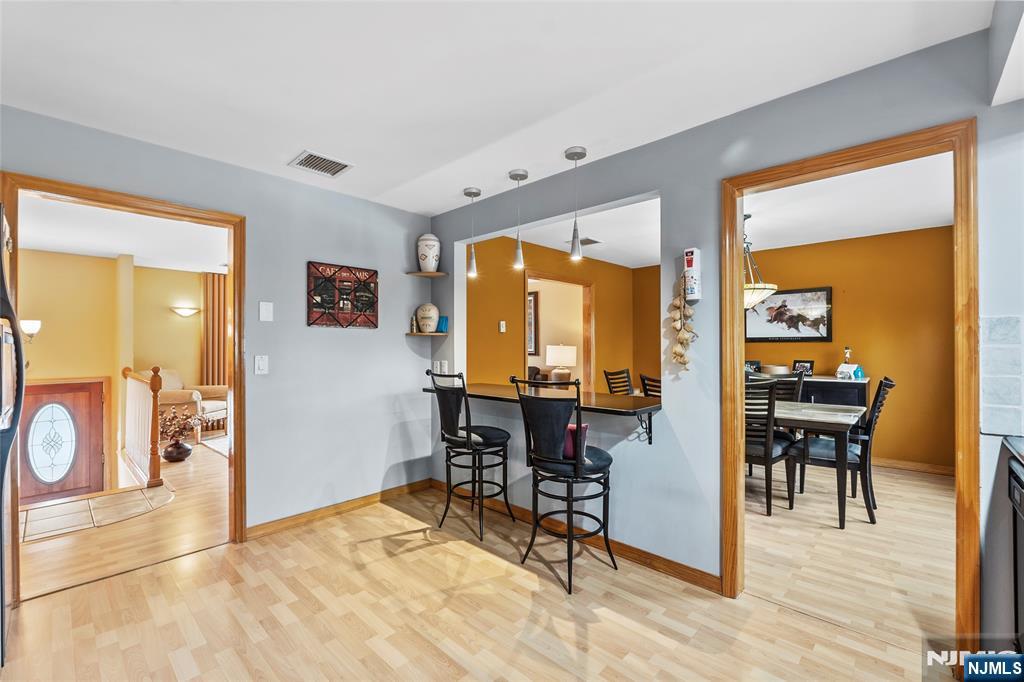 654 Chestnut Place
