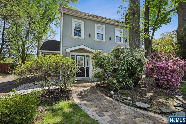 444 Knickerbocker Road