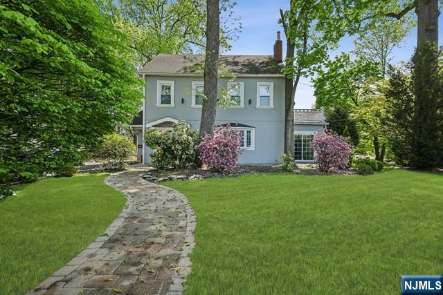 444 Knickerbocker Road