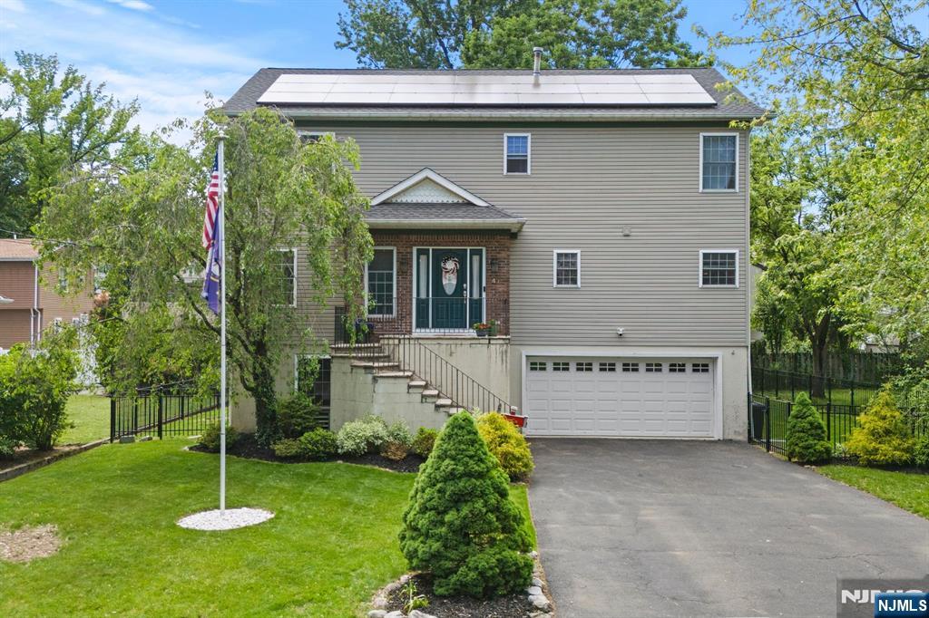 41 Sycamore Avenue