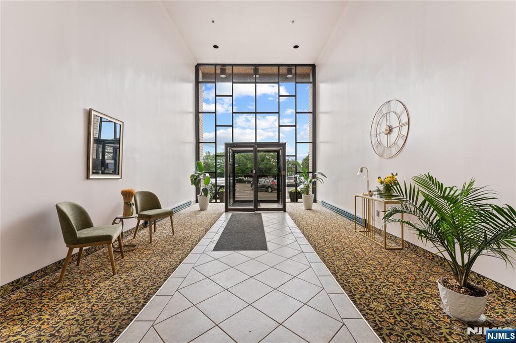 1111 River Road F25