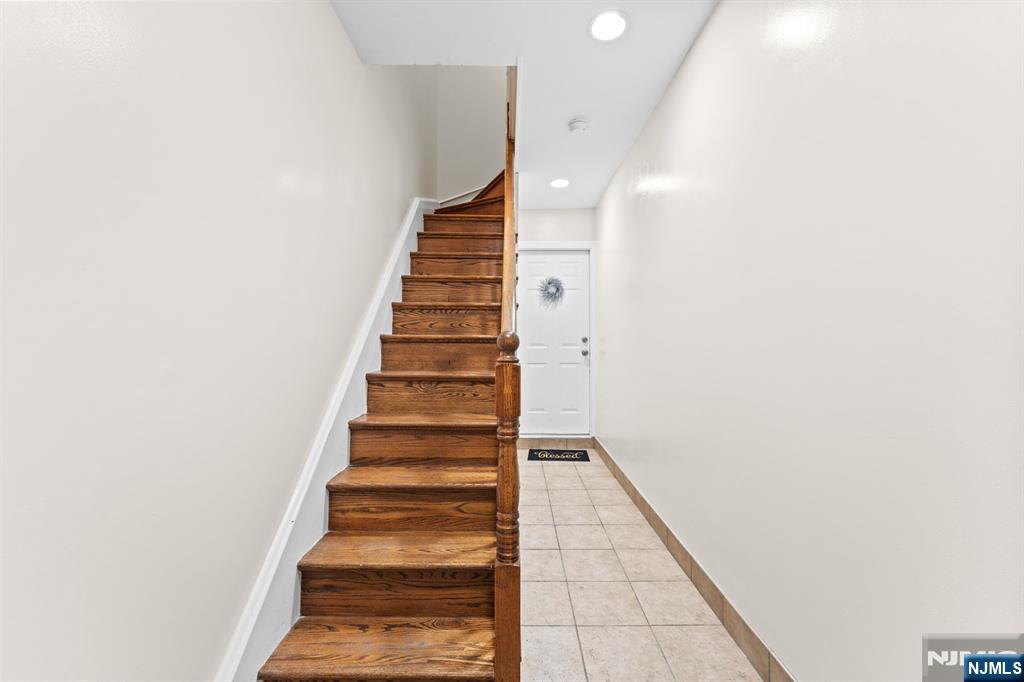 557 Broad Street 2