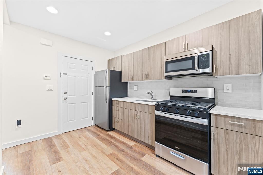 557 Broad Street 2