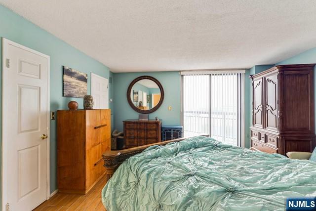 704 Harmon Cove Tower