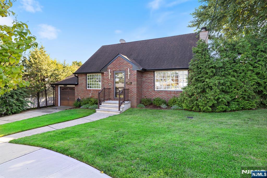4 Gail Place