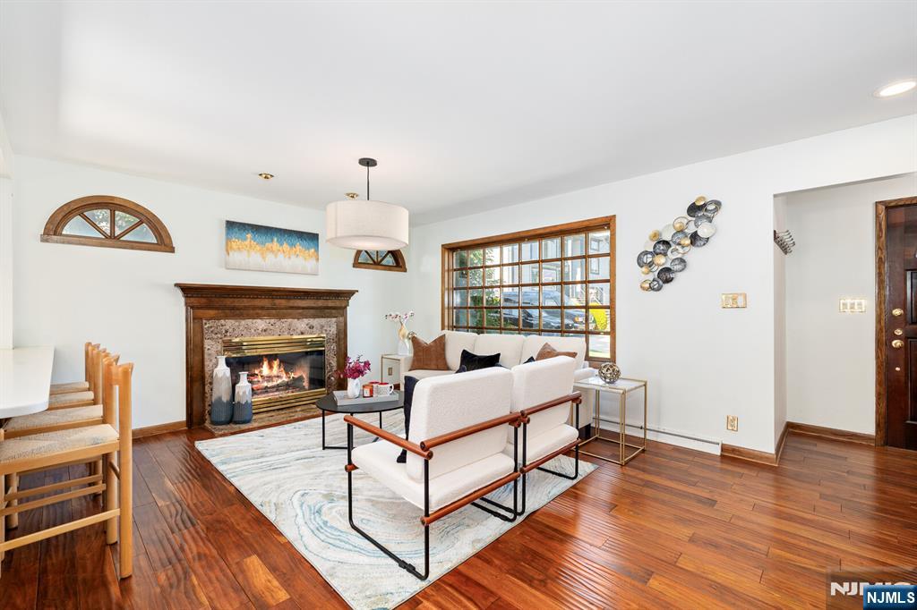 4 Gail Place
