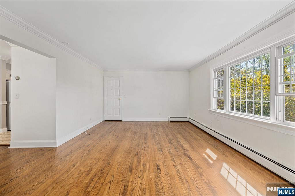 22 Acorn Road