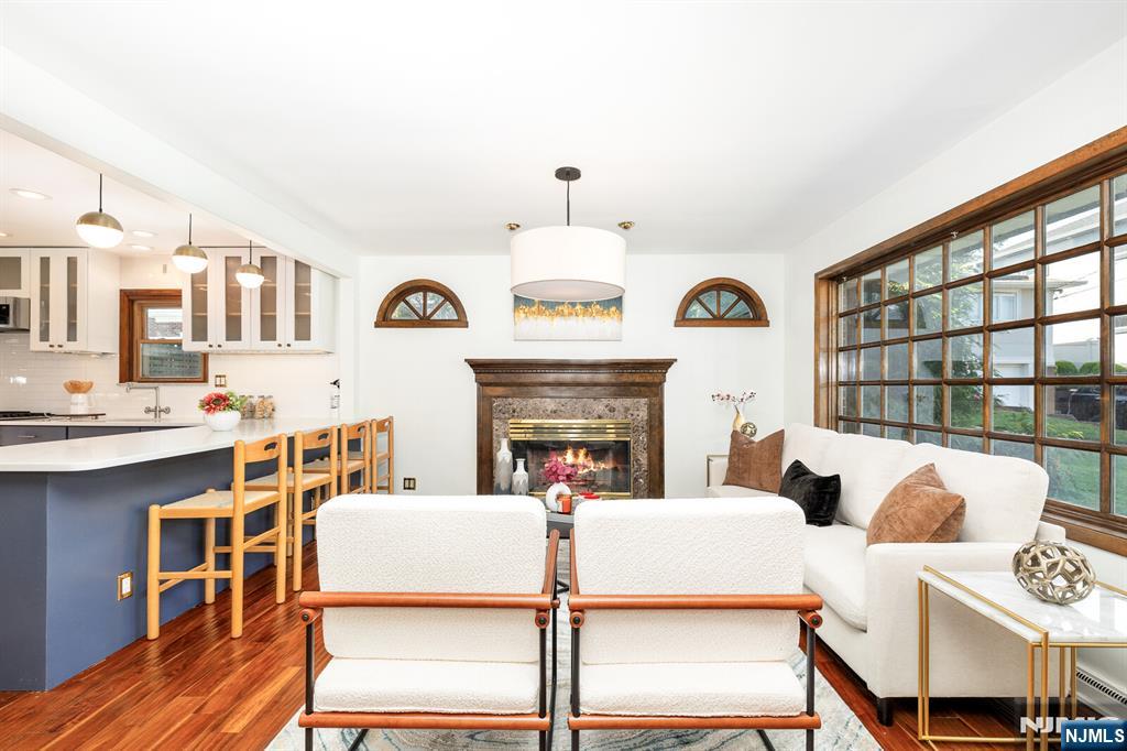 4 Gail Place