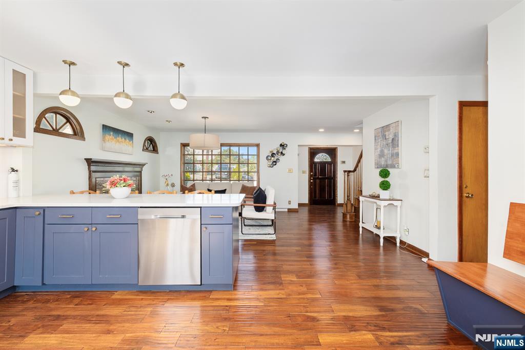 4 Gail Place