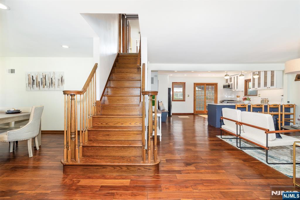 4 Gail Place