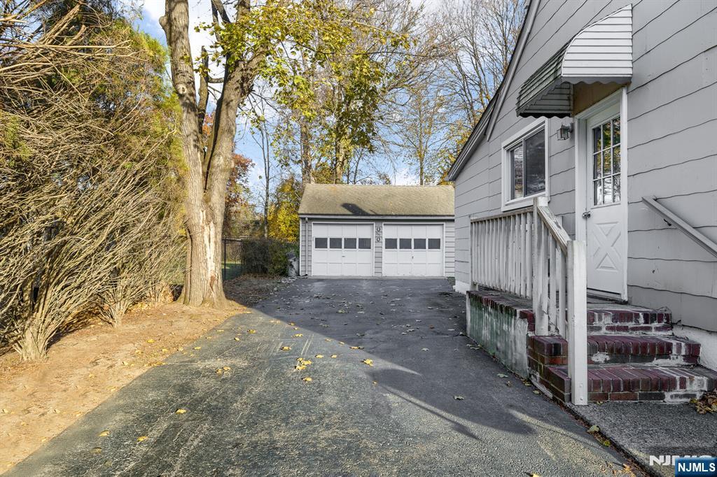 207 Garden Road