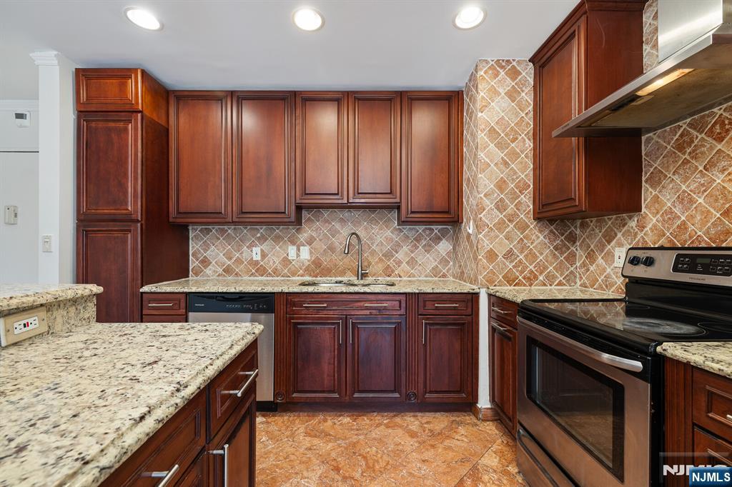1111 River Road F26