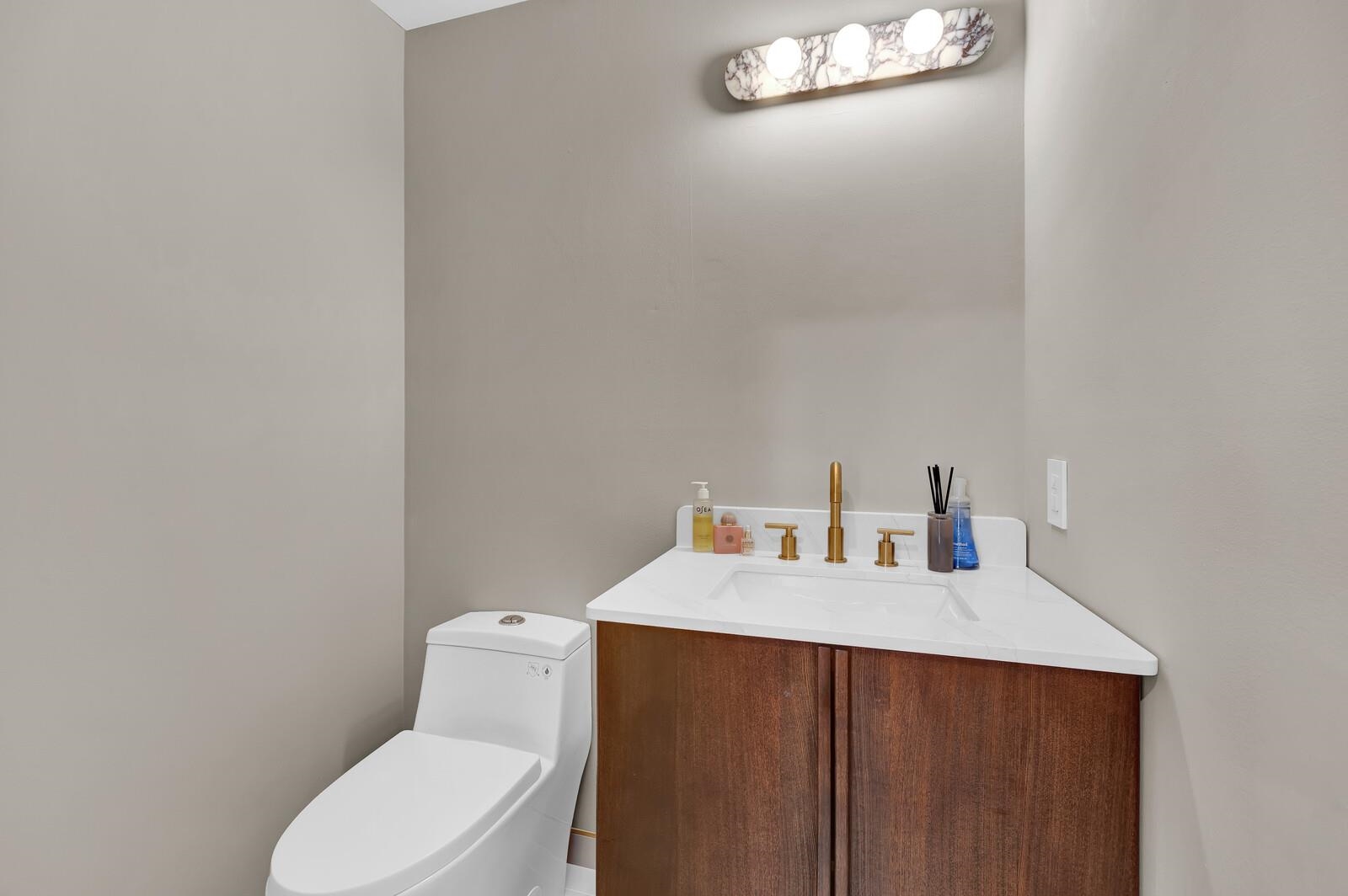 35 RIVERVIEW CT Unit: 35