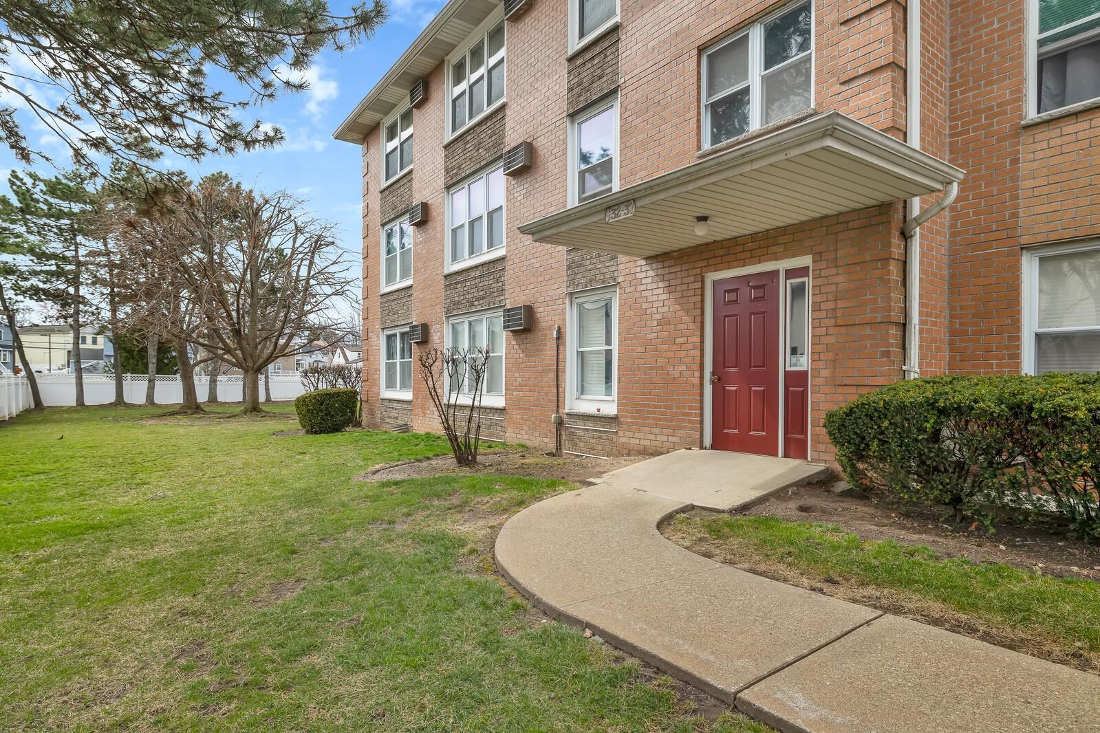35 RIVERVIEW CT Unit: 35