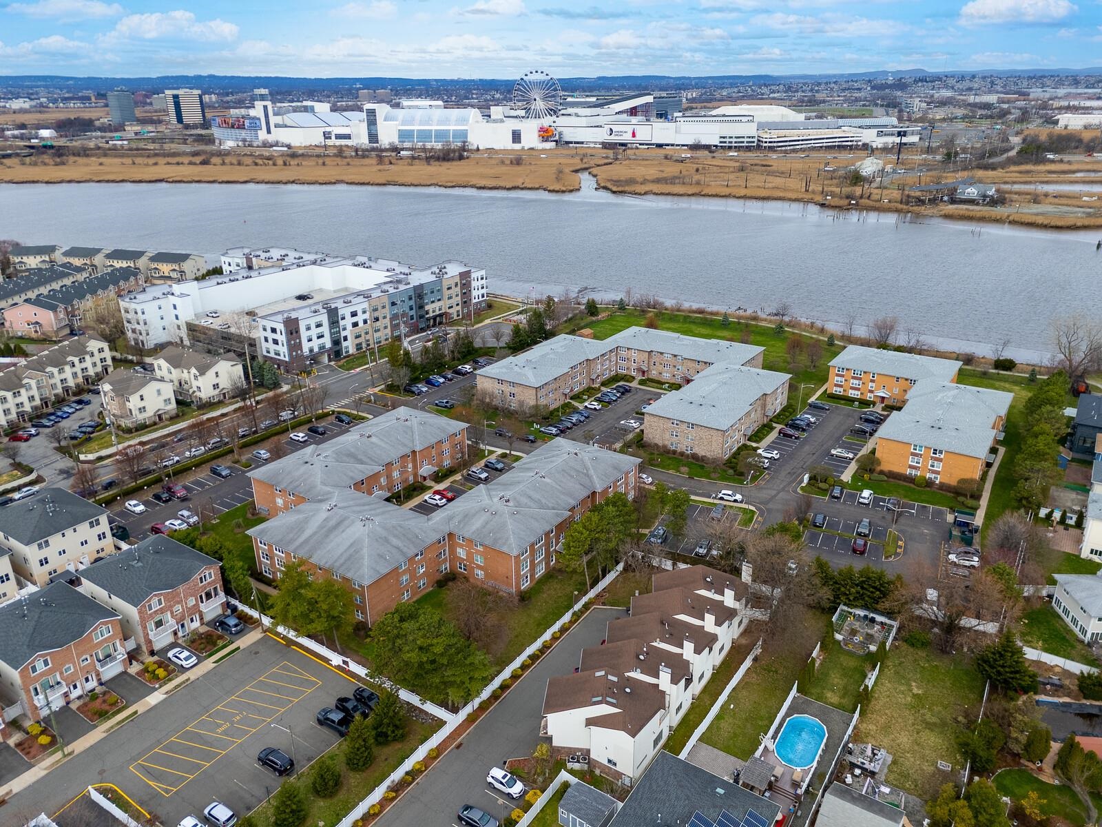 35 RIVERVIEW CT Unit: 35