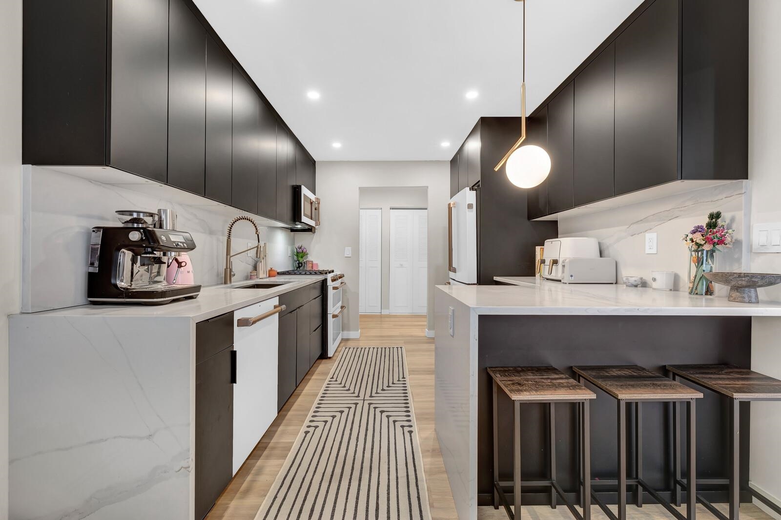 35 RIVERVIEW CT Unit: 35