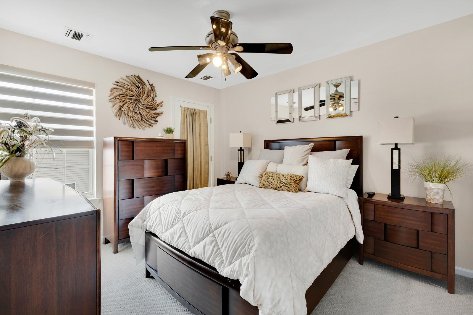 5 CREEKSIDE CT