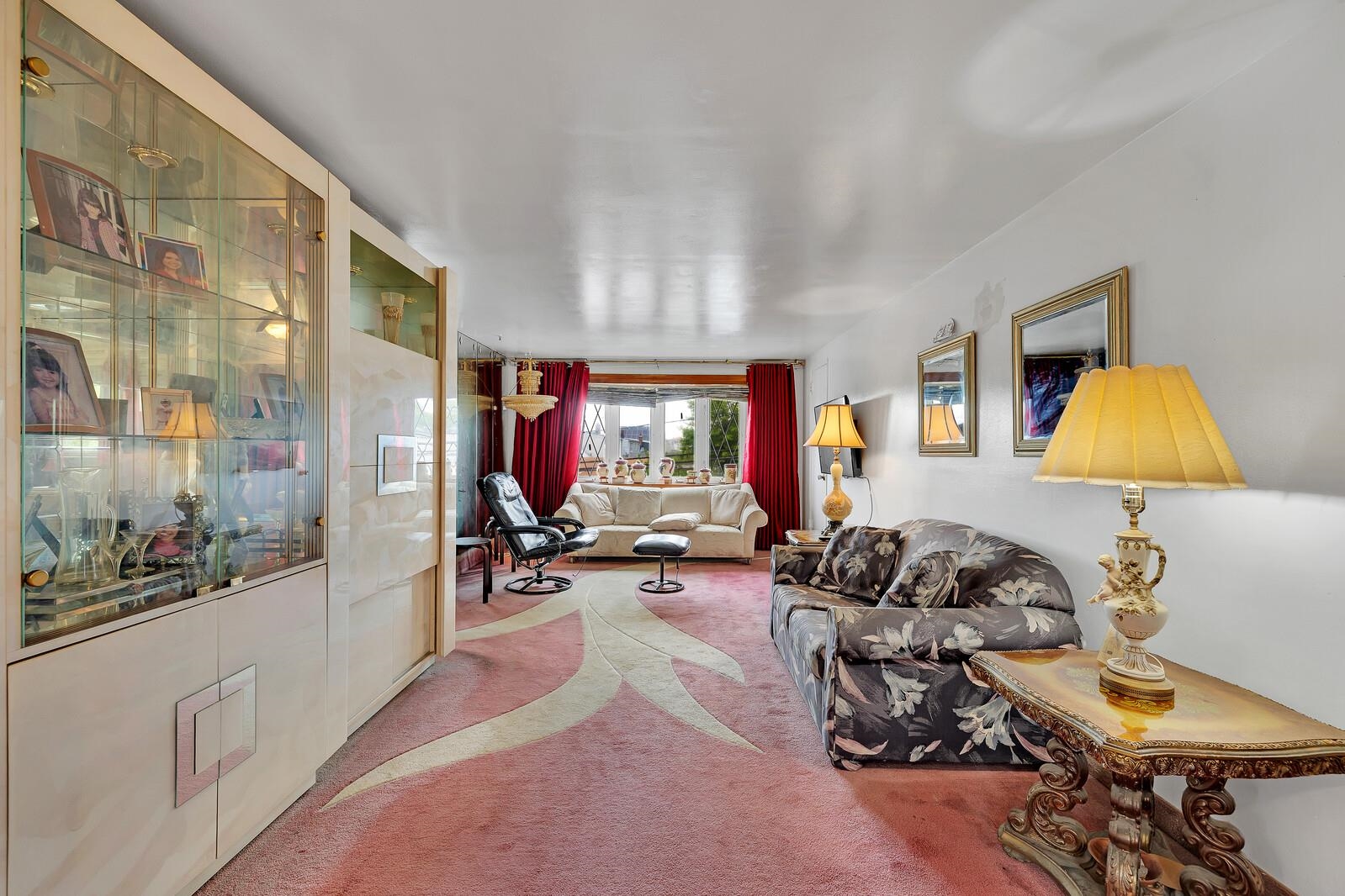 347 MANSFIELD AVE