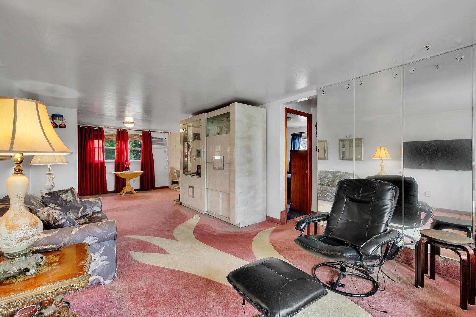 347 MANSFIELD AVE