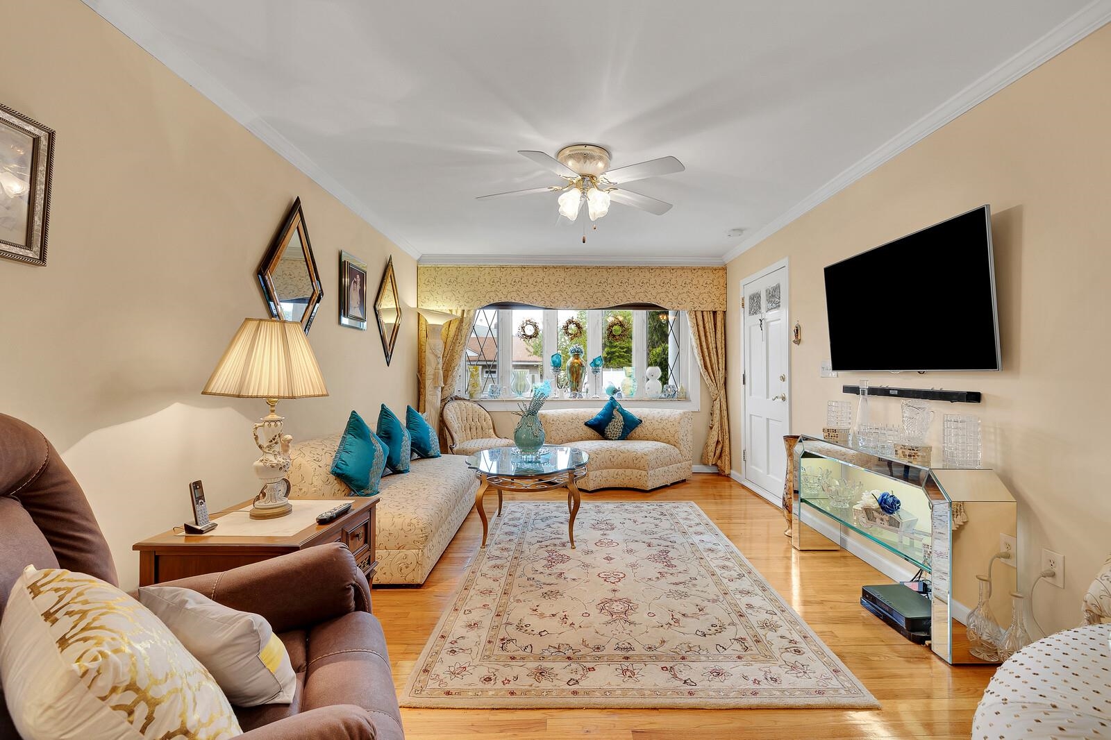 347 MANSFIELD AVE