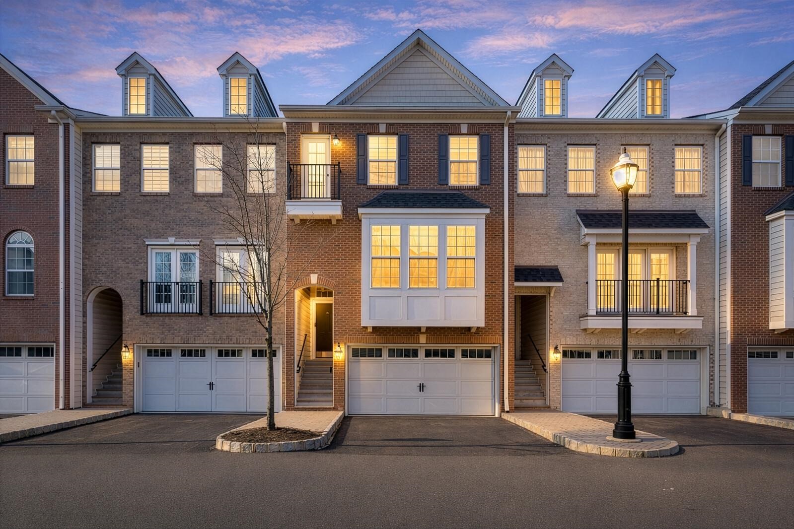 5 CREEKSIDE CT