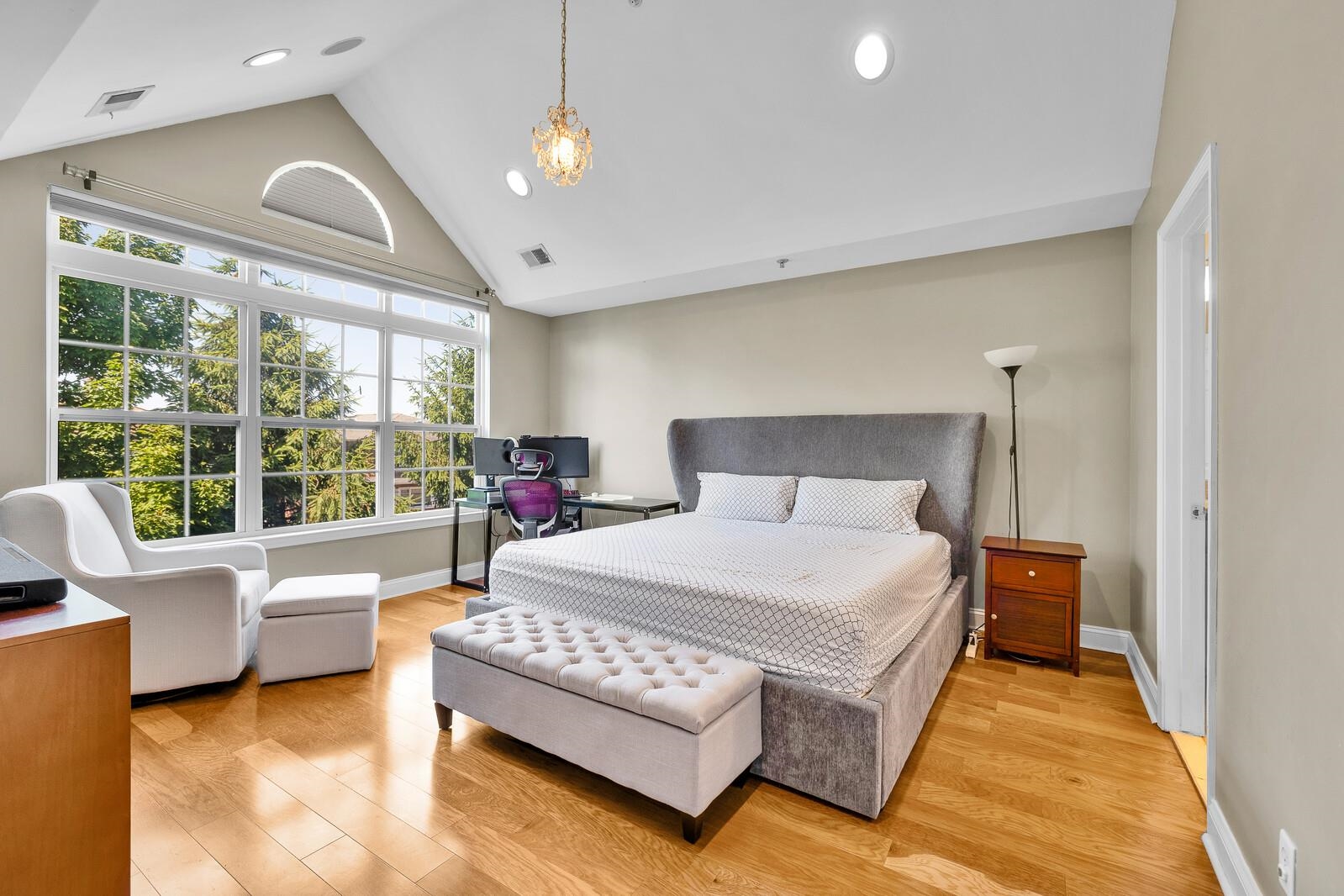 196 BLUE HERON DR Unit: 196