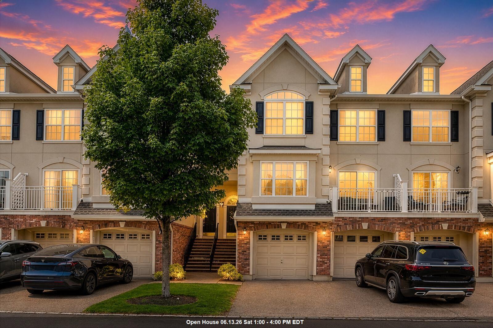 196 BLUE HERON DR Unit: 196